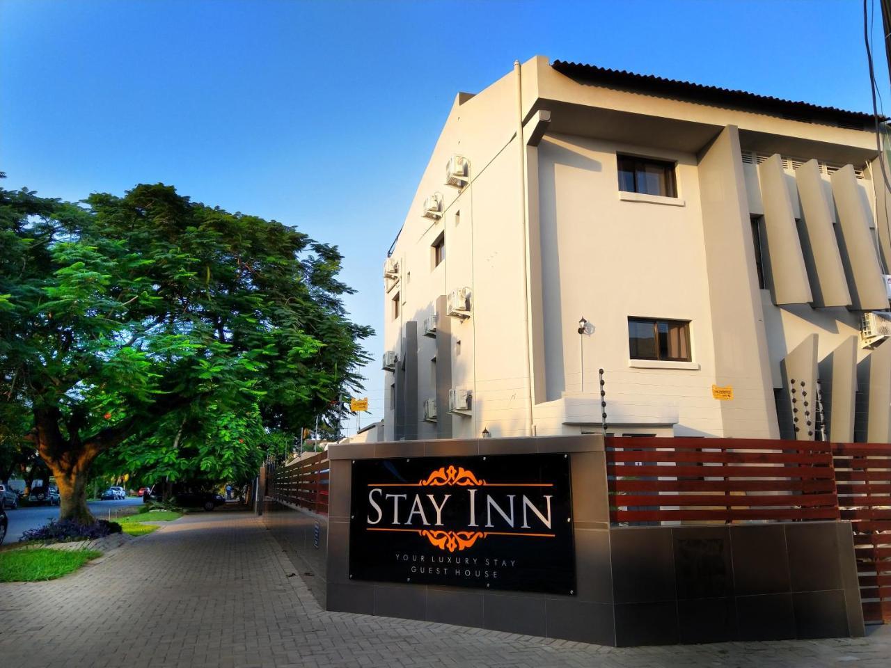 Stay Inn - Guest House Мапуту Екстер'єр фото